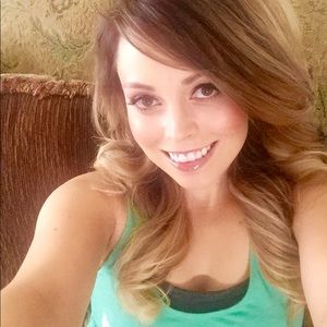 Meet your Posher, Tlisa